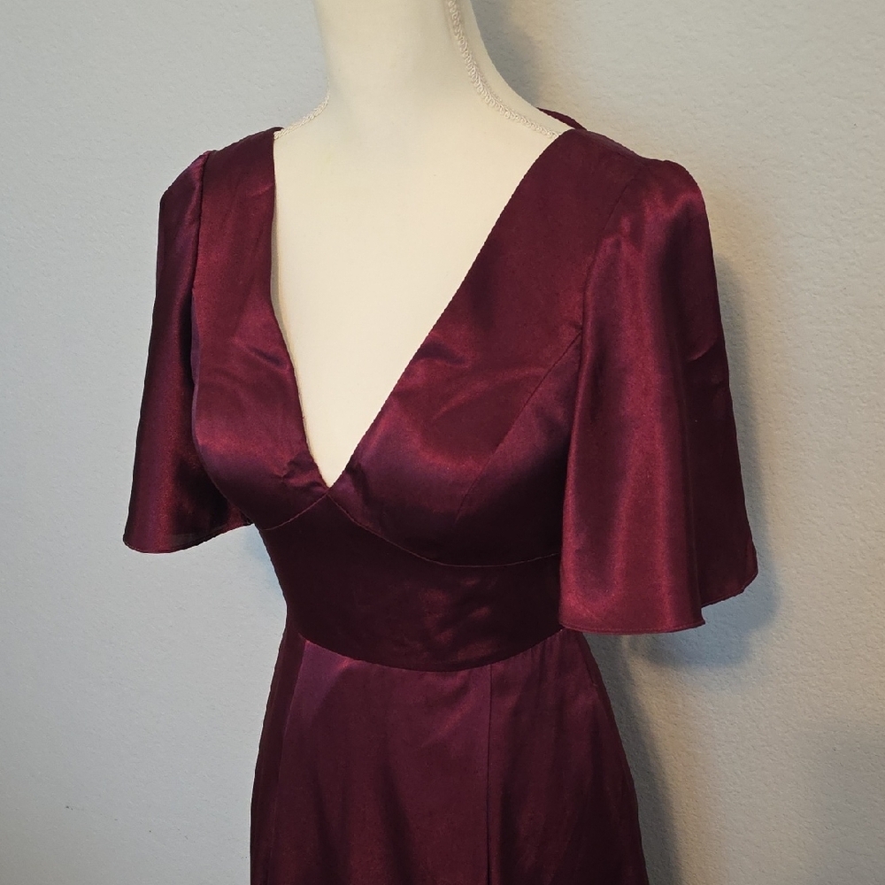 Signature Flutter Sleeve V-Neck Maxi Dress Color: Wine - Picture 3 of 7